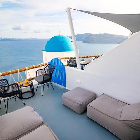 Luxus Vip Suites Oia  Exterior photo