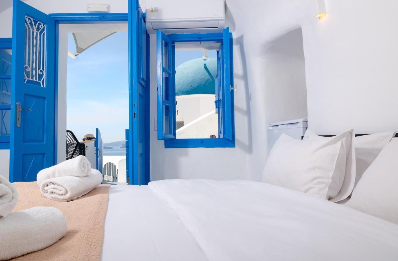 Luxus Vip Suites Oia  Exterior photo