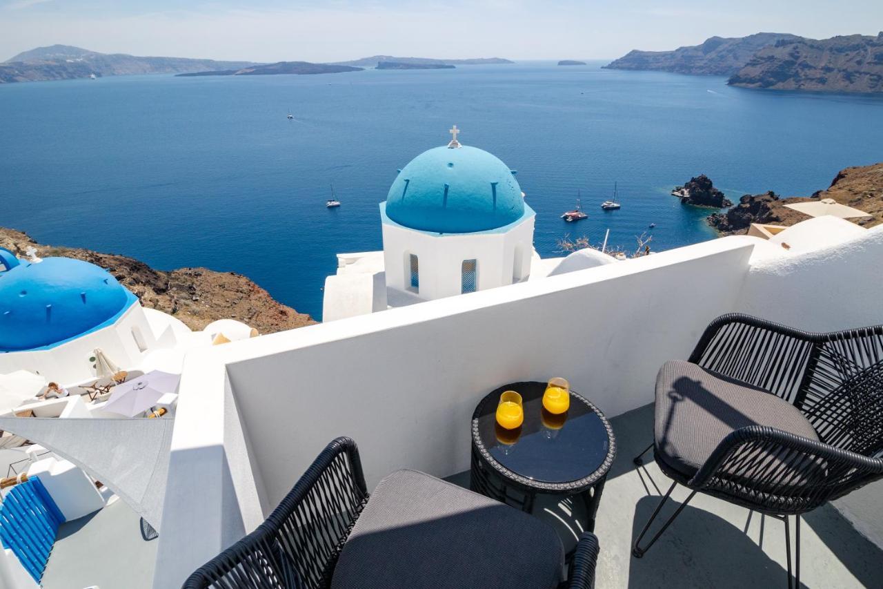 Luxus Vip Suites Oia  Exterior photo