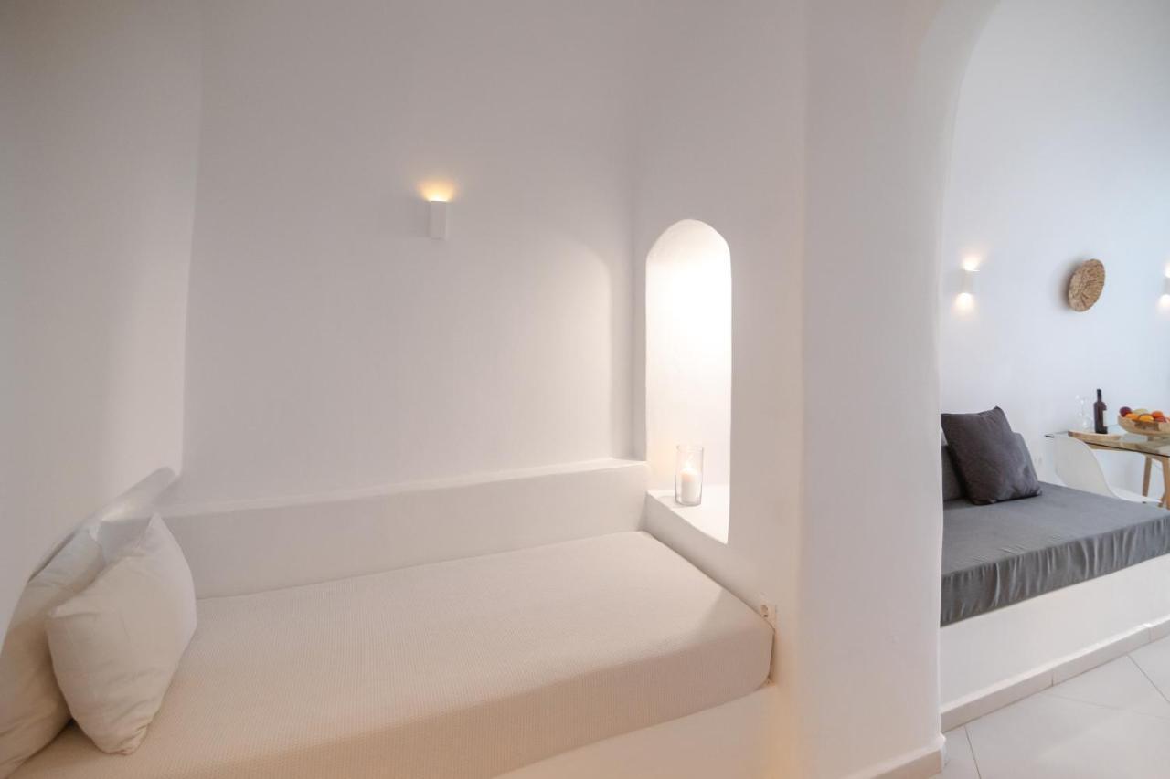 Luxus Vip Suites Oia  Exterior photo