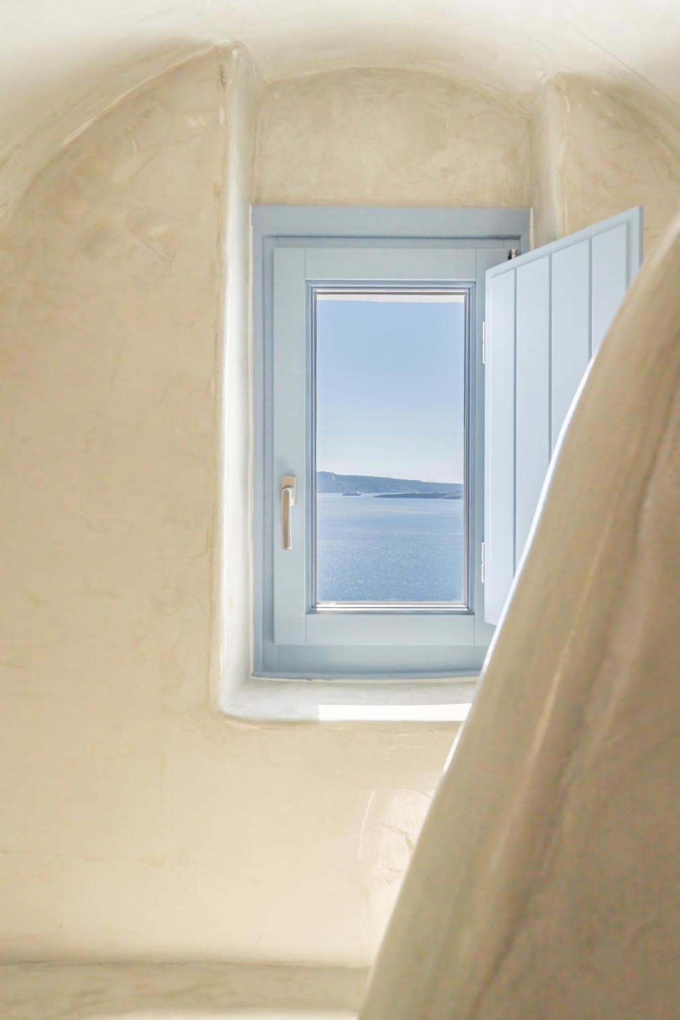 Luxus Vip Suites Oia  Exterior photo
