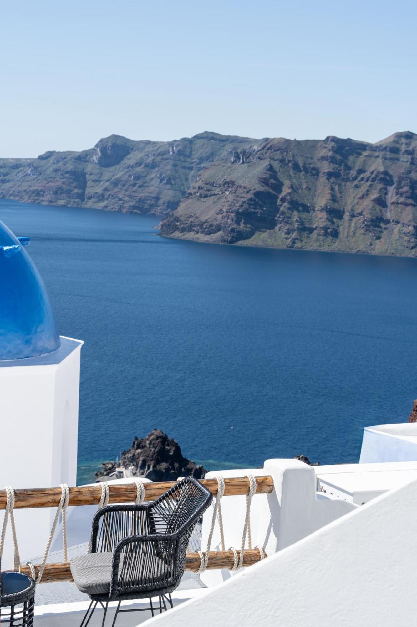 Luxus Vip Suites Oia  Exterior photo